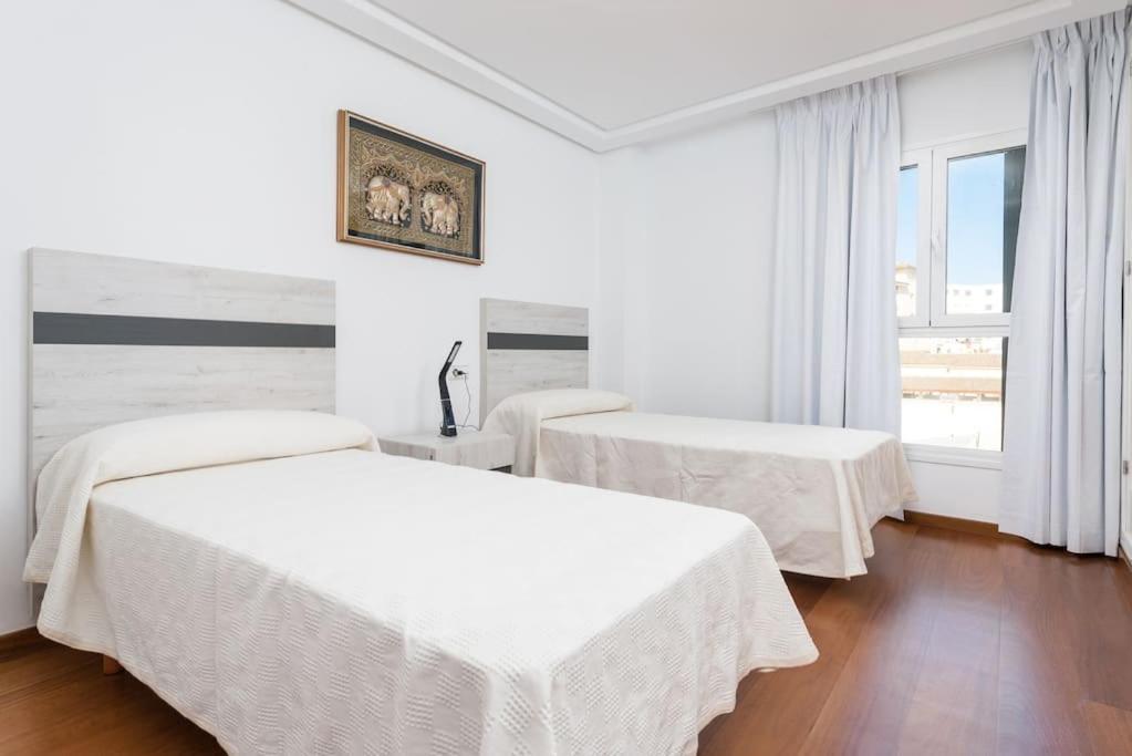 Beachfront & Centric In Puerto De Apartment *