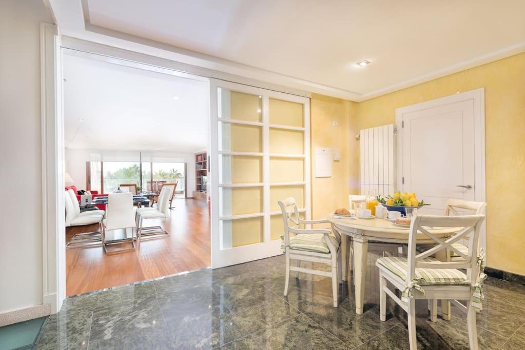 Beachfront & Centric In Puerto De * Alcudia (Mallorca)