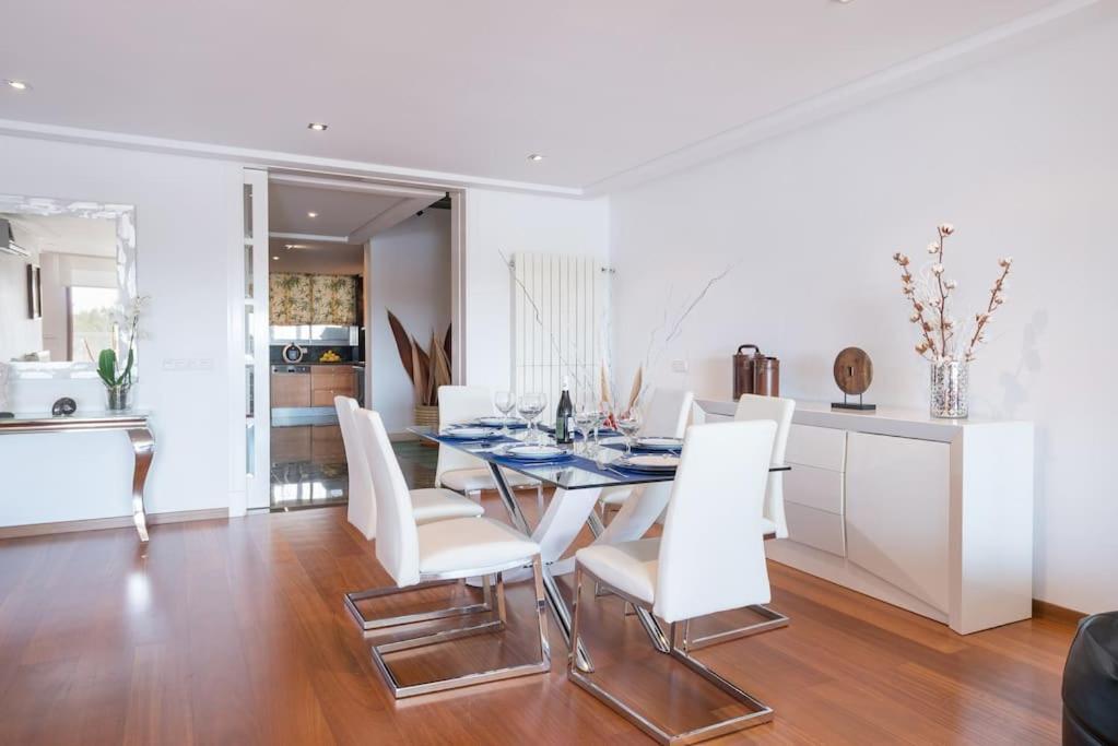 Beachfront & Centric In Puerto De Apartment *